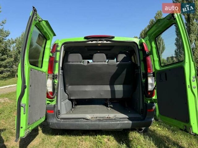 Зелений Мерседес Віто, об'ємом двигуна 2.15 л та пробігом 272 тис. км за 8000 $, фото 11 на Automoto.ua
