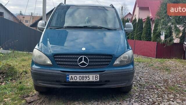 Зеленый Мерседес Вито, объемом двигателя 2.2 л и пробегом 300 тыс. км за 4900 $, фото 5 на Automoto.ua