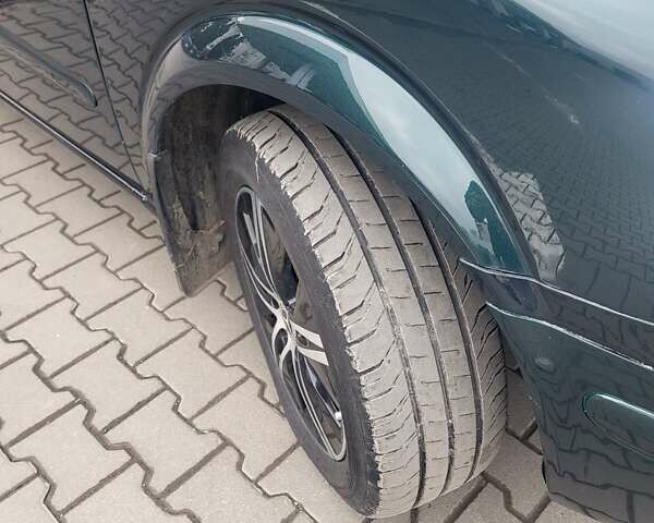 Зеленый Мерседес Вито, объемом двигателя 2.15 л и пробегом 458 тыс. км за 9900 $, фото 27 на Automoto.ua