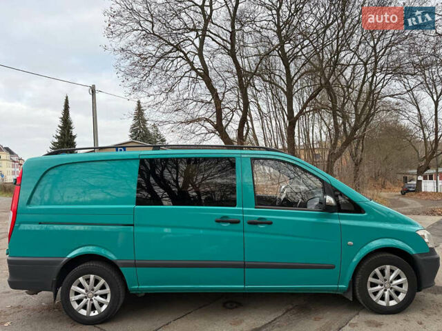 Зеленый Мерседес Вито, объемом двигателя 2.2 л и пробегом 544 тыс. км за 9000 $, фото 2 на Automoto.ua
