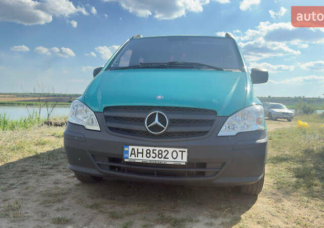 Зеленый Мерседес Вито, объемом двигателя 2.14 л и пробегом 200 тыс. км за 13500 $, фото 22 на Automoto.ua