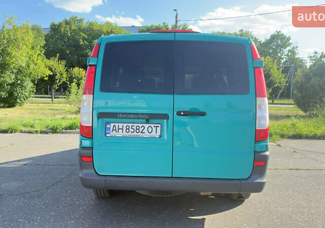 Зеленый Мерседес Вито, объемом двигателя 2.14 л и пробегом 200 тыс. км за 13500 $, фото 2 на Automoto.ua