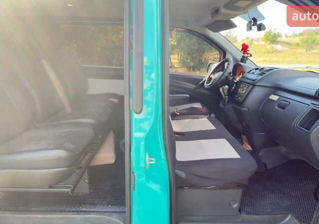 Зеленый Мерседес Вито, объемом двигателя 2.14 л и пробегом 200 тыс. км за 13500 $, фото 3 на Automoto.ua