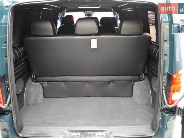 Зеленый Мерседес Вито, объемом двигателя 2.2 л и пробегом 99 тыс. км за 21500 $, фото 41 на Automoto.ua