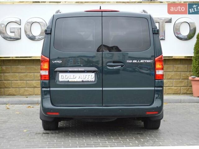 Зеленый Мерседес Вито, объемом двигателя 2.2 л и пробегом 99 тыс. км за 21500 $, фото 14 на Automoto.ua