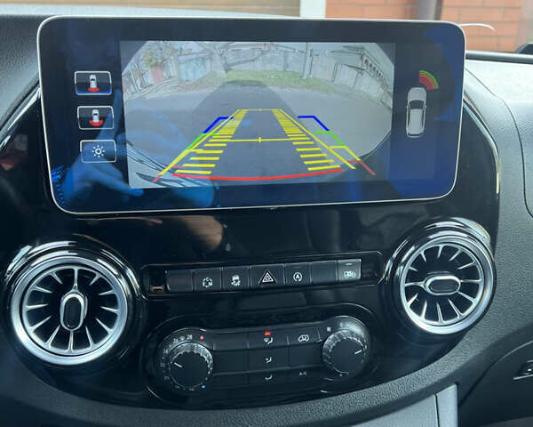 Зеленый Мерседес Вито, объемом двигателя 2.14 л и пробегом 169 тыс. км за 21900 $, фото 19 на Automoto.ua