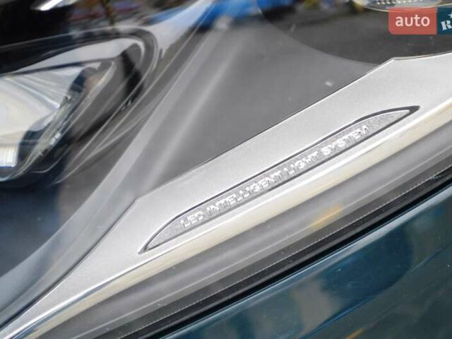 Зеленый Мерседес Вито, объемом двигателя 2.2 л и пробегом 99 тыс. км за 21500 $, фото 9 на Automoto.ua