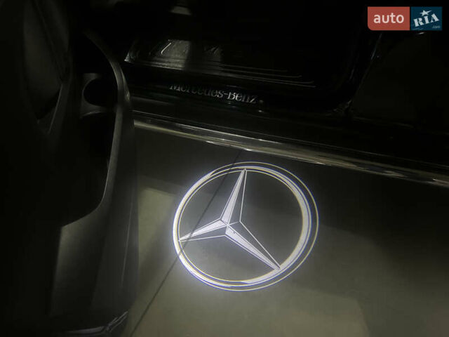 Зеленый Мерседес Вито, объемом двигателя 2.14 л и пробегом 169 тыс. км за 21900 $, фото 23 на Automoto.ua