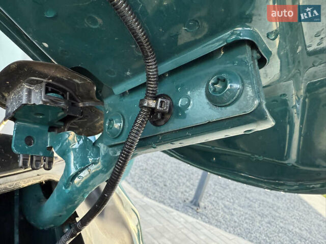 Зелений Мерседес Віто, об'ємом двигуна 1.95 л та пробігом 225 тис. км за 23999 $, фото 29 на Automoto.ua