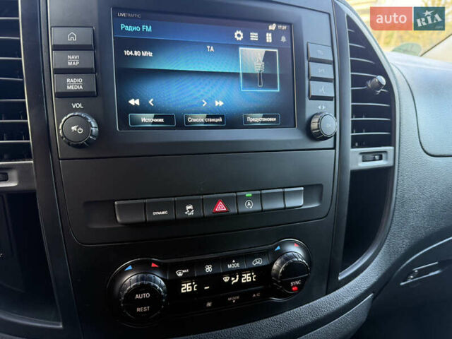 Зелений Мерседес Віто, об'ємом двигуна 1.95 л та пробігом 225 тис. км за 23999 $, фото 46 на Automoto.ua