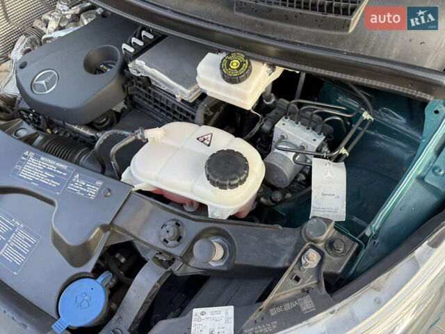 Зелений Мерседес Віто, об'ємом двигуна 1.95 л та пробігом 225 тис. км за 23999 $, фото 27 на Automoto.ua