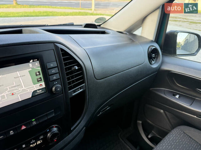 Зелений Мерседес Віто, об'ємом двигуна 1.95 л та пробігом 225 тис. км за 23999 $, фото 50 на Automoto.ua