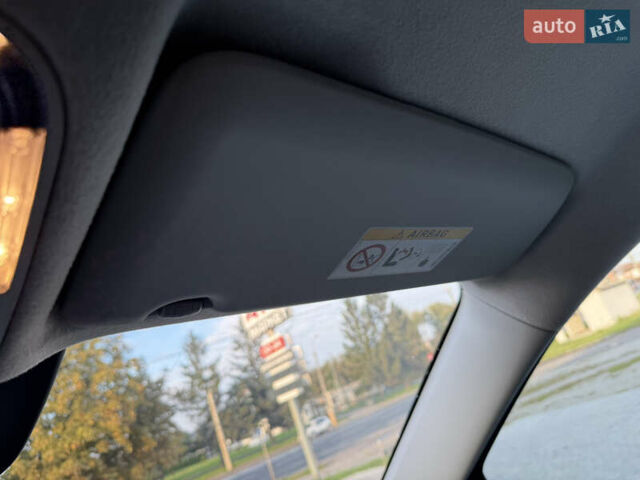 Зеленый Мерседес Вито, объемом двигателя 1.95 л и пробегом 225 тыс. км за 24444 $, фото 53 на Automoto.ua