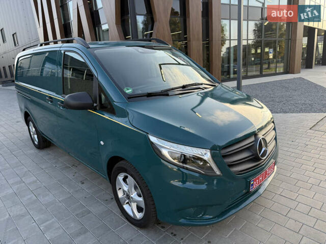 Зелений Мерседес Віто, об'ємом двигуна 1.95 л та пробігом 225 тис. км за 23999 $, фото 1 на Automoto.ua