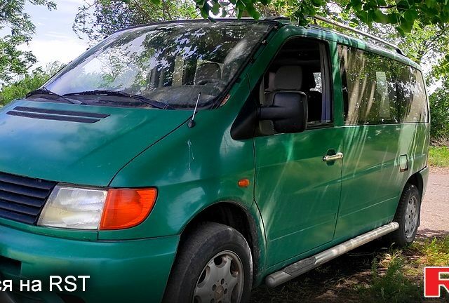 Зелений Мерседес Віто, об'ємом двигуна 2.3 л та пробігом 300 тис. км за 3500 $, фото 3 на Automoto.ua