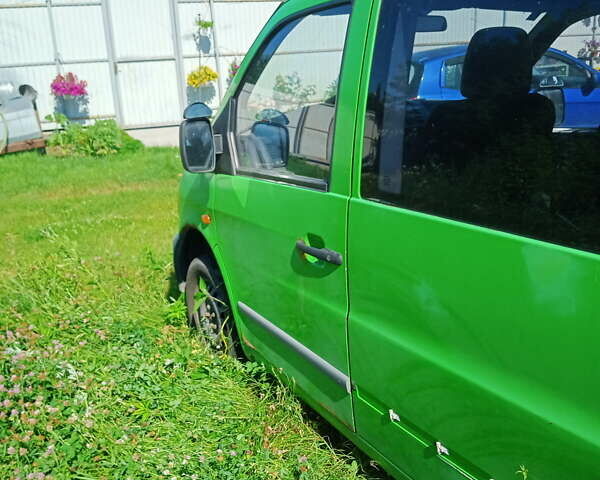 Зелений Мерседес Віто, об'ємом двигуна 2.4 л та пробігом 450 тис. км за 3500 $, фото 4 на Automoto.ua