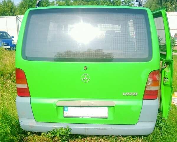Зелений Мерседес Віто, об'ємом двигуна 2.4 л та пробігом 450 тис. км за 3500 $, фото 16 на Automoto.ua