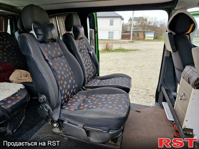 Зеленый Мерседес Вито, объемом двигателя 2.1 л и пробегом 296 тыс. км за 6200 $, фото 10 на Automoto.ua