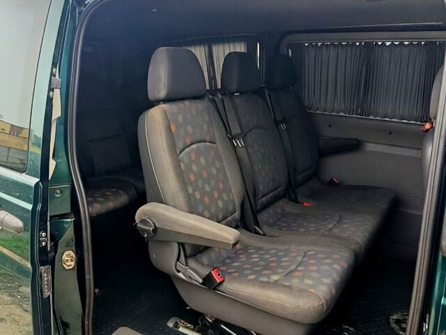 Зеленый Мерседес Вито, объемом двигателя 2.1 л и пробегом 200 тыс. км за 8000 $, фото 4 на Automoto.ua