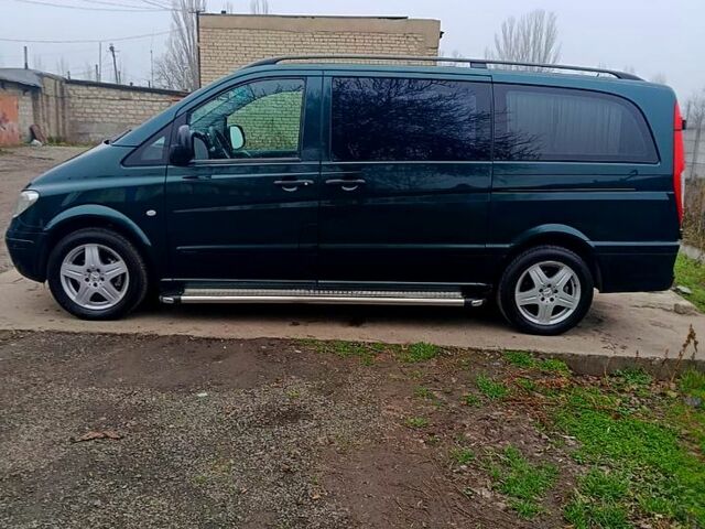 Зеленый Мерседес Вито, объемом двигателя 2.1 л и пробегом 200 тыс. км за 8000 $, фото 2 на Automoto.ua