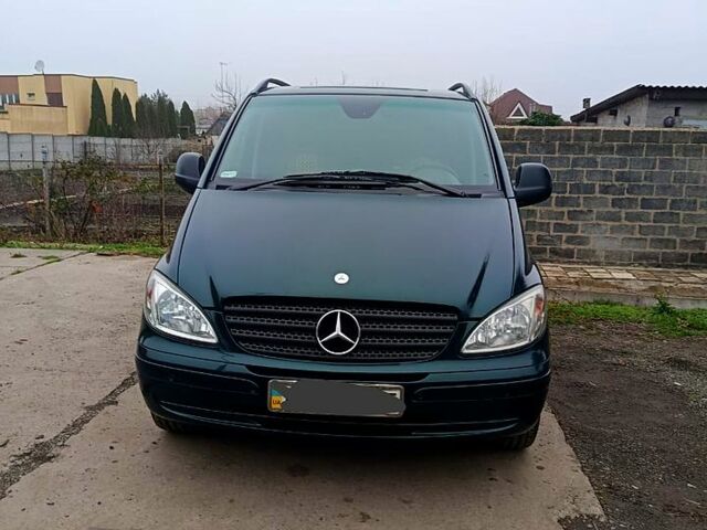 Зеленый Мерседес Вито, объемом двигателя 2.1 л и пробегом 200 тыс. км за 8000 $, фото 1 на Automoto.ua