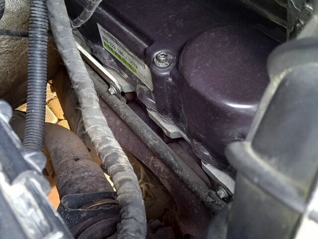 Зеленый Мерседес Вито, объемом двигателя 2.1 л и пробегом 186 тыс. км за 9900 $, фото 11 на Automoto.ua