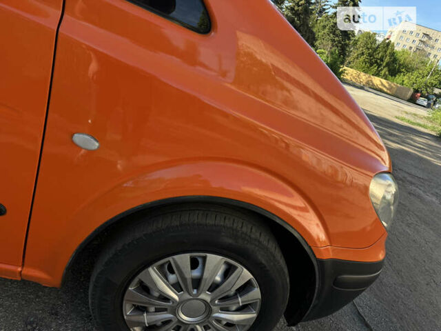 Оранжевый Мерседес Вито, объемом двигателя 2.15 л и пробегом 380 тыс. км за 6800 $, фото 26 на Automoto.ua