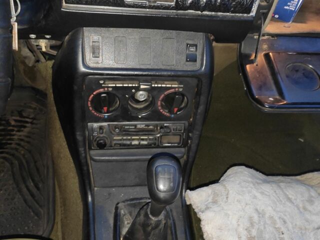 Зеленый Мерседес В123, объемом двигателя 2 л и пробегом 400 тыс. км за 1313 $, фото 16 на Automoto.ua