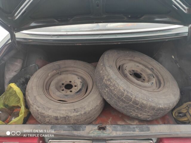 Зеленый Мерседес В123, объемом двигателя 2 л и пробегом 400 тыс. км за 1313 $, фото 11 на Automoto.ua