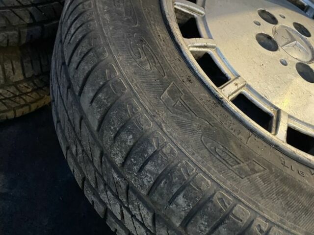 Белый Мерседес В124, объемом двигателя 2 л и пробегом 350 тыс. км за 1300 $, фото 16 на Automoto.ua