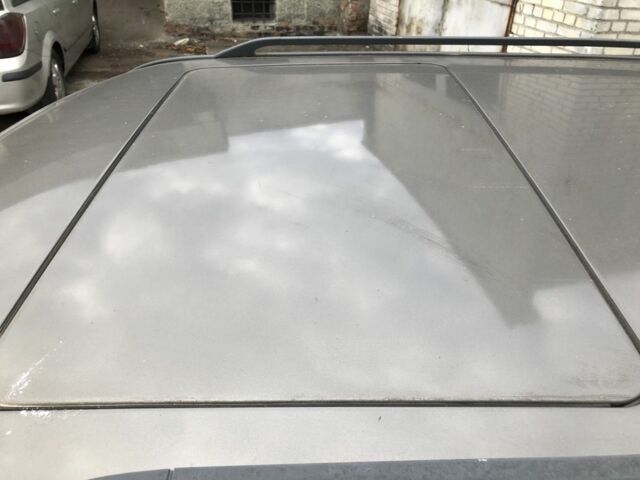 Бежевый Мерседес В124, объемом двигателя 2.3 л и пробегом 350 тыс. км за 1300 $, фото 6 на Automoto.ua