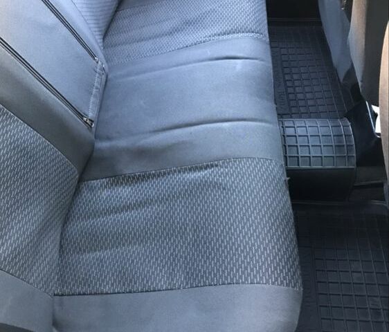 Черный Мерседес В124, объемом двигателя 3 л и пробегом 409 тыс. км за 2300 $, фото 6 на Automoto.ua