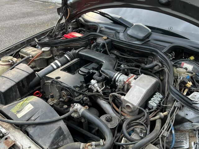 Мерседес В124 1988 у Стрые на Automoto.ua Сірий Мерседес В124, об'ємом двигуна 2.3 л та пробігом 3 тис. км за 1750 $, фото 12 на Automoto.ua