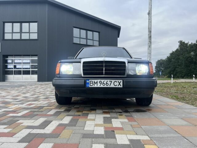 Серый Мерседес В124, объемом двигателя 2.5 л и пробегом 3 тыс. км за 4200 $, фото 9 на Automoto.ua