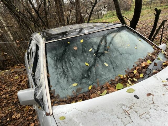 Сірий Мерседес В124, об'ємом двигуна 2.5 л та пробігом 300 тис. км за 238 $, фото 3 на Automoto.ua