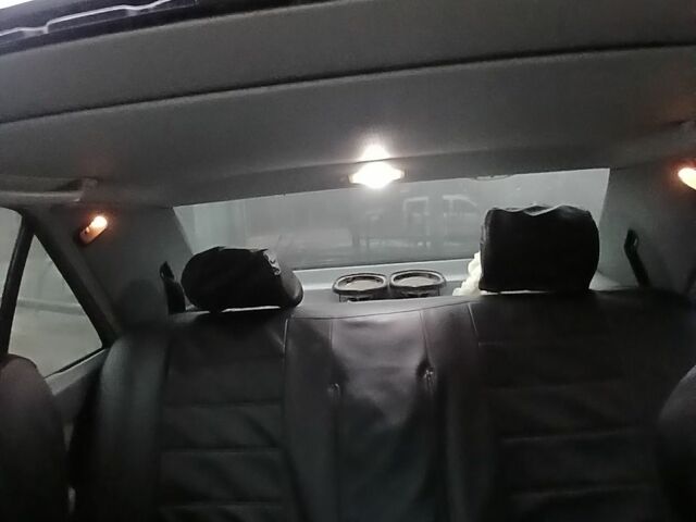 Синий Мерседес В124, объемом двигателя 2.3 л и пробегом 1 тыс. км за 1999 $, фото 14 на Automoto.ua