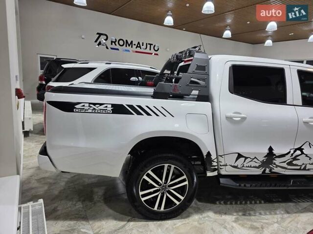 Белый Мерседес X-Class, объемом двигателя 2.3 л и пробегом 198 тыс. км за 37999 $, фото 38 на Automoto.ua
