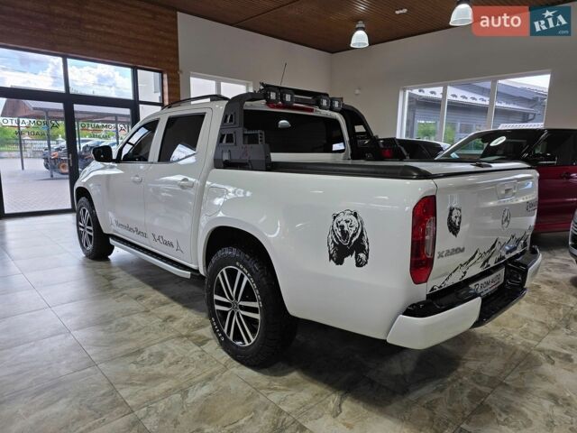 Белый Мерседес X-Class, объемом двигателя 2.3 л и пробегом 178 тыс. км за 39999 $, фото 7 на Automoto.ua