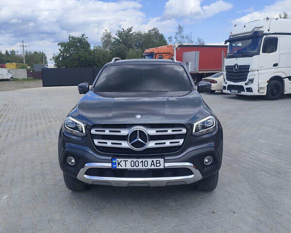 Серый Мерседес X-Class, объемом двигателя 2.3 л и пробегом 190 тыс. км за 45000 $, фото 2 на Automoto.ua