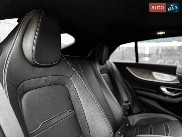 Белый Мерседес AMG GT 4-Door Coupe, объемом двигателя 3 л и пробегом 97 тыс. км за 75000 $, фото 33 на Automoto.ua