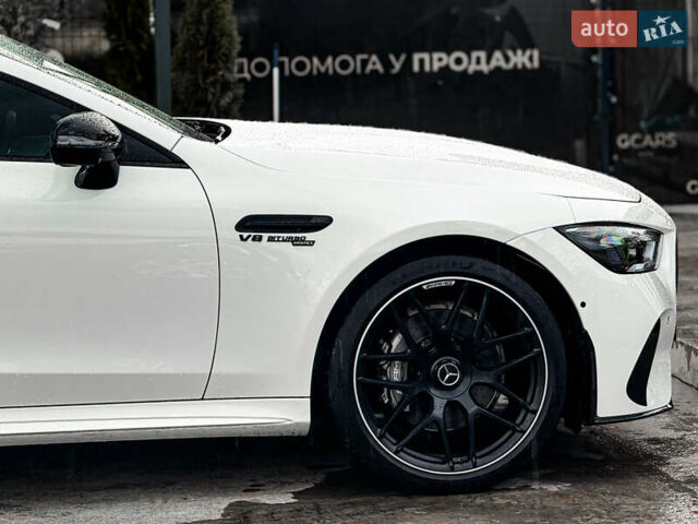 Белый Мерседес AMG GT 4-Door Coupe, объемом двигателя 3 л и пробегом 97 тыс. км за 75000 $, фото 7 на Automoto.ua