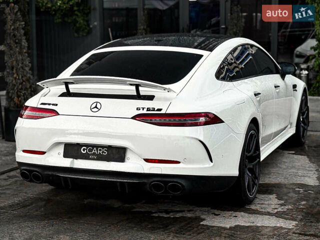 Белый Мерседес AMG GT 4-Door Coupe, объемом двигателя 3 л и пробегом 97 тыс. км за 75000 $, фото 8 на Automoto.ua