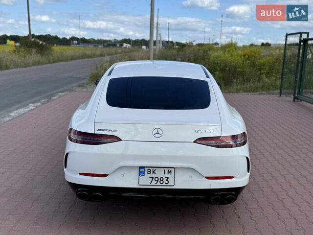 Белый Мерседес AMG GT 4-Door Coupe, объемом двигателя 3 л и пробегом 76 тыс. км за 68900 $, фото 9 на Automoto.ua