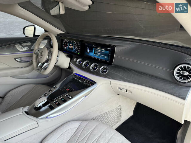 Белый Мерседес AMG GT 4-Door Coupe, объемом двигателя 3 л и пробегом 60 тыс. км за 94900 $, фото 15 на Automoto.ua