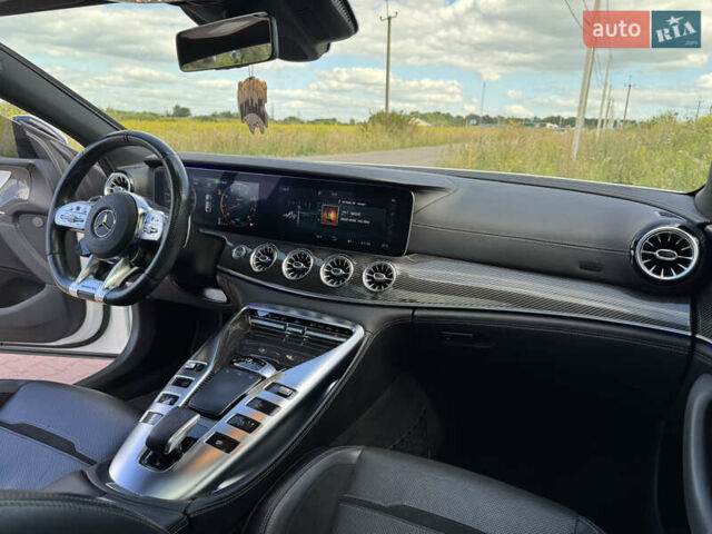 Белый Мерседес AMG GT 4-Door Coupe, объемом двигателя 3 л и пробегом 76 тыс. км за 68900 $, фото 47 на Automoto.ua