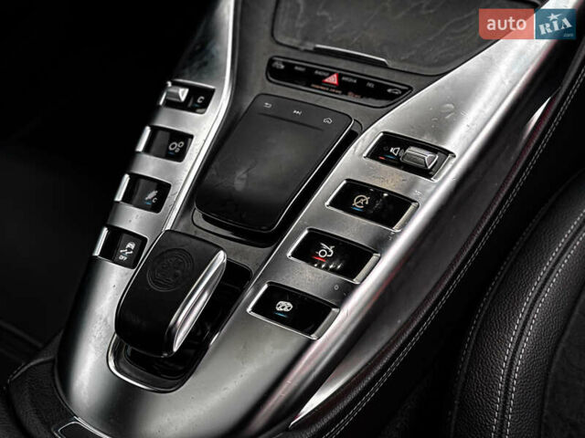 Белый Мерседес AMG GT 4-Door Coupe, объемом двигателя 3 л и пробегом 97 тыс. км за 75000 $, фото 28 на Automoto.ua