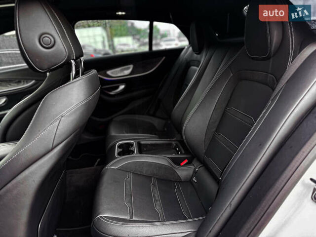 Белый Мерседес AMG GT 4-Door Coupe, объемом двигателя 3 л и пробегом 97 тыс. км за 75000 $, фото 23 на Automoto.ua