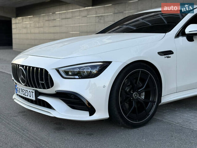 Белый Мерседес AMG GT 4-Door Coupe, объемом двигателя 3 л и пробегом 60 тыс. км за 94900 $, фото 4 на Automoto.ua