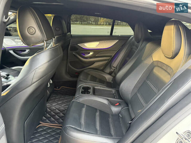 Белый Мерседес AMG GT 4-Door Coupe, объемом двигателя 3 л и пробегом 45 тыс. км за 89000 $, фото 13 на Automoto.ua