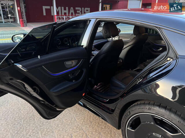 Черный Мерседес AMG GT 4-Door Coupe, объемом двигателя 3 л и пробегом 43 тыс. км за 99900 $, фото 39 на Automoto.ua